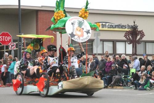 2017 Kinetic 46